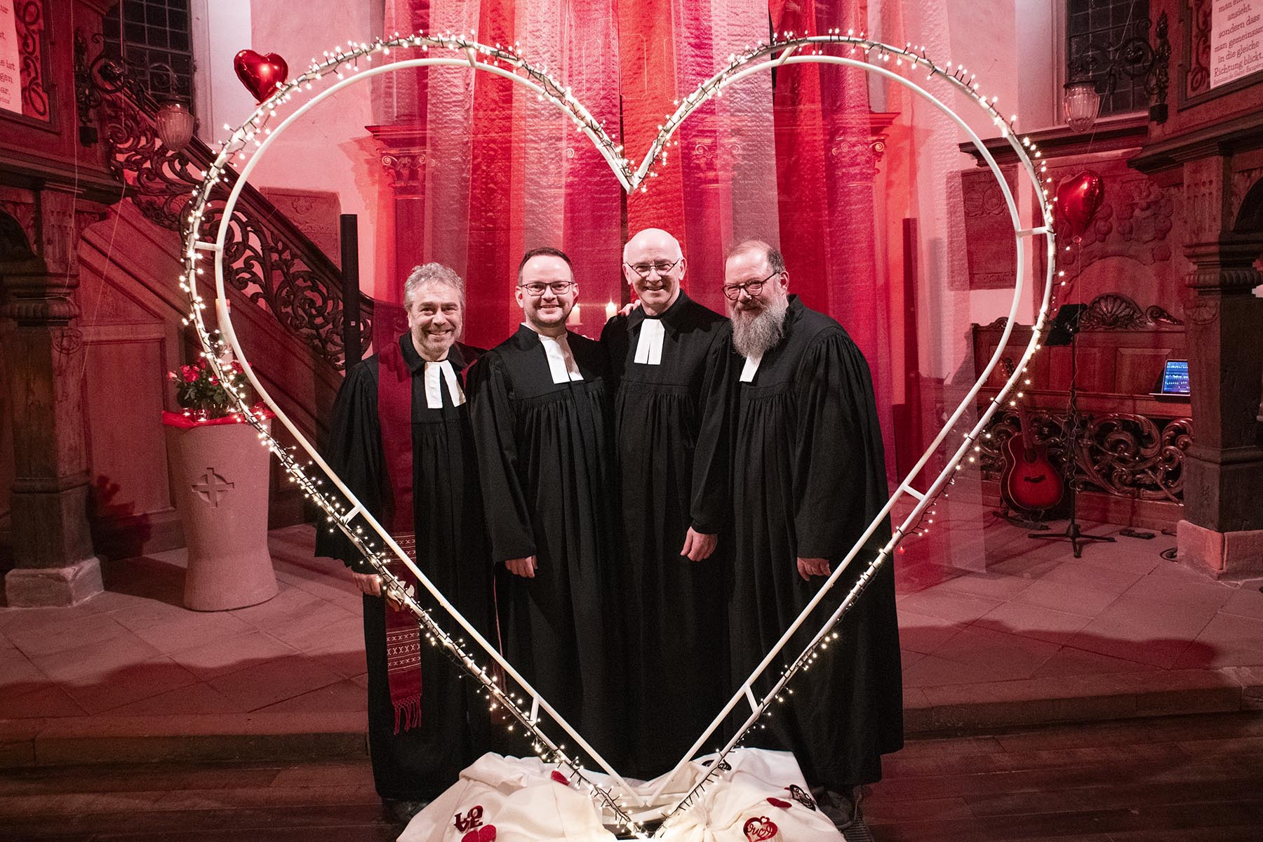 Pfarrer Porrmann, Vikar Balzer, Pfarrer Schomburg, Pfarrer Göbert | Bild: Reinhard Kruse