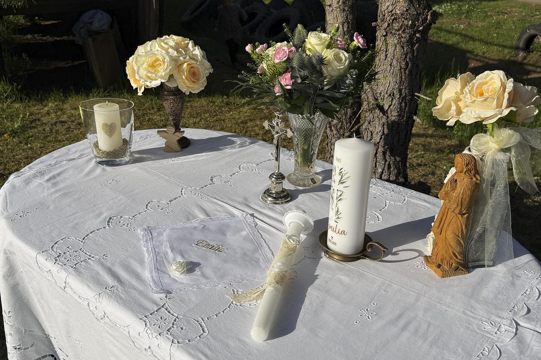 Altar im Garten | Bild: Rainer Schomburg